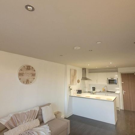 Amazing London 1 Bedroom Flat In Astral House As18 Norbury  Exterior foto